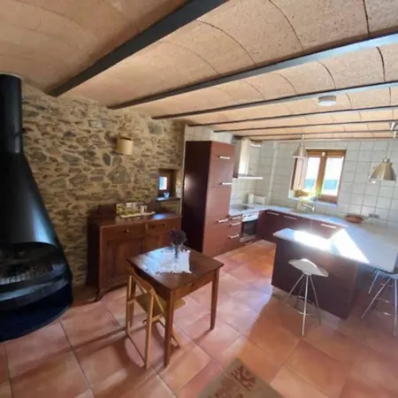Cal Masover, Casa De Piedra Rehabilitada * Planoles